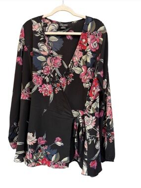 City Chic Floral Wrap Blouse Size 22